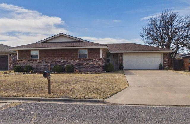 2735 N CHEROKEE Drive, Pampa, TX 79065
