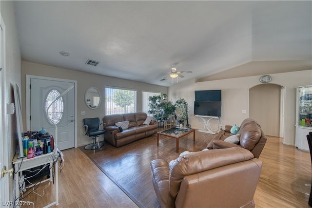 1801 South Highland Avenue, Pahrump, NV 89048