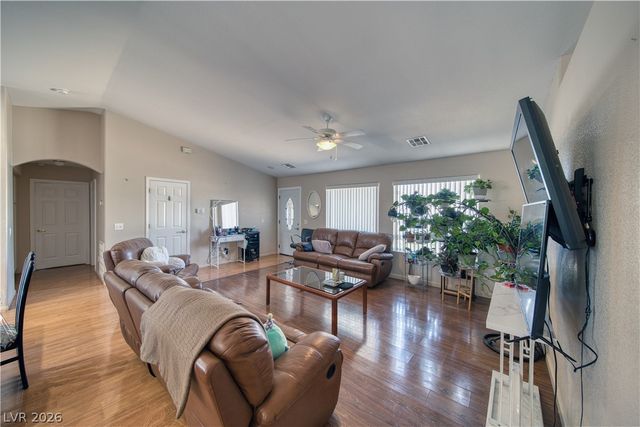 1801 South Highland Avenue, Pahrump, NV 89048