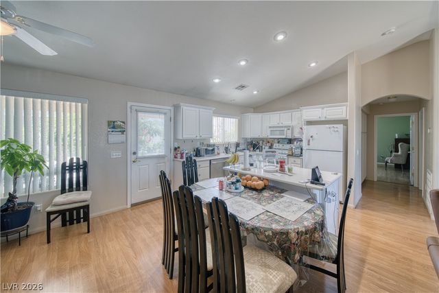 1801 South Highland Avenue, Pahrump, NV 89048