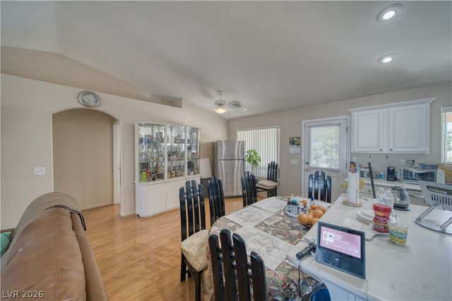1801 South Highland Avenue, Pahrump, NV 89048