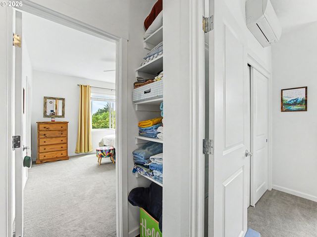 5734 N MONTANA Ave 5, Portland, OR 97217
