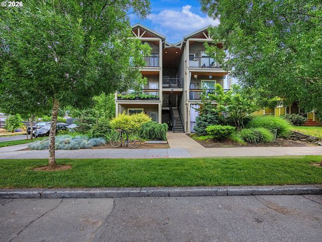 5734 N MONTANA Ave 5, Portland, OR 97217