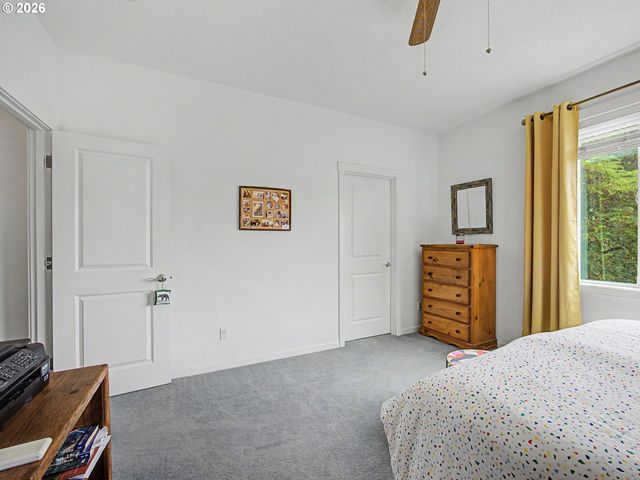 5734 N MONTANA Ave 5, Portland, OR 97217