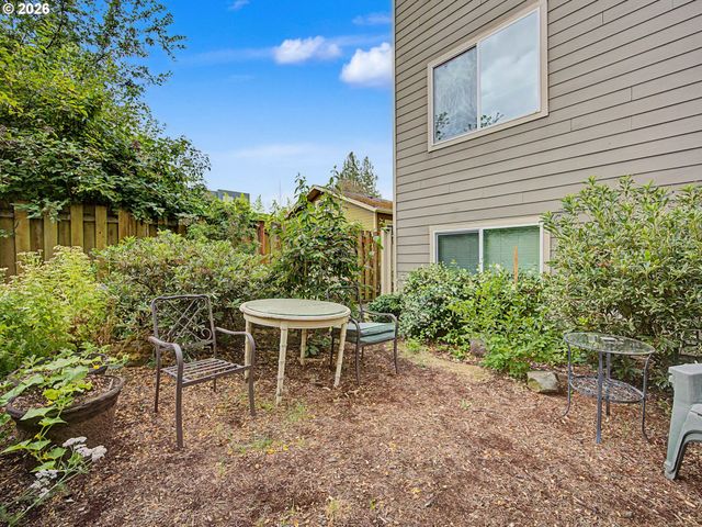 5734 N MONTANA Ave 5, Portland, OR 97217