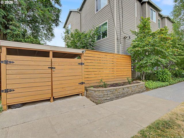 5734 N MONTANA Ave 5, Portland, OR 97217
