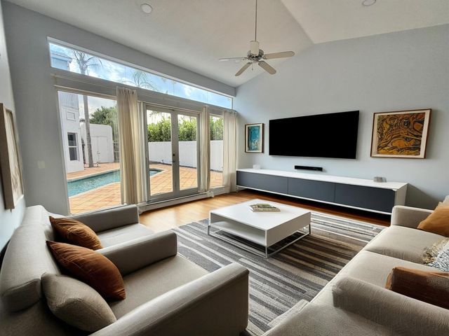 3687 Mykonos Court, Boca Raton, FL 33487