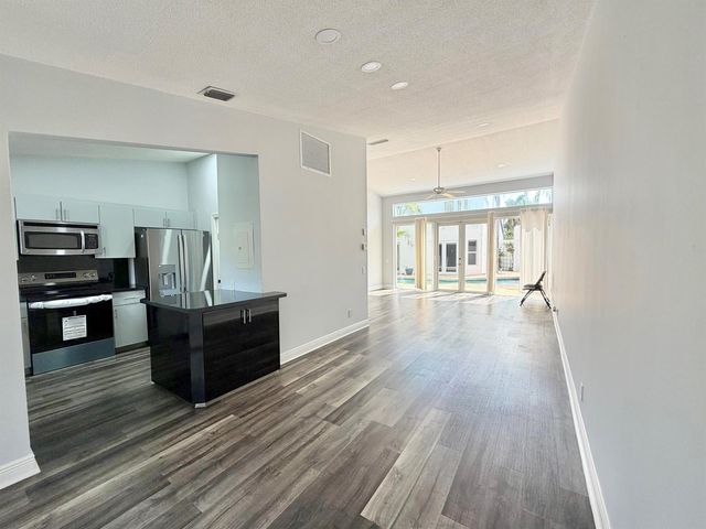 3687 Mykonos Court, Boca Raton, FL 33487