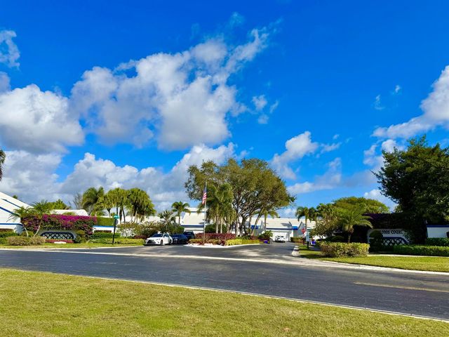 3687 Mykonos Court, Boca Raton, FL 33487