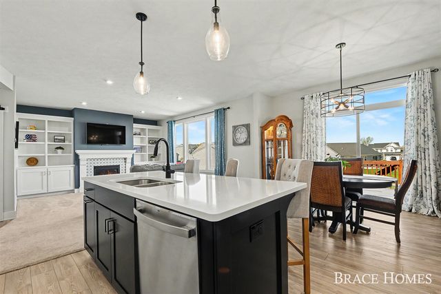 8325 Cooks Corner Drive, Byron Center, MI 49315
