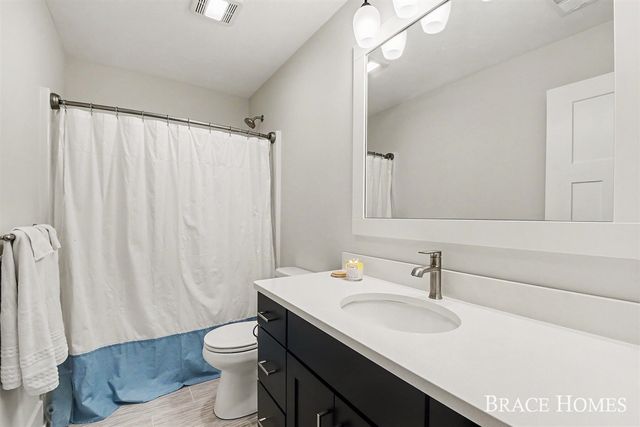 8325 Cooks Corner Drive, Byron Center, MI 49315