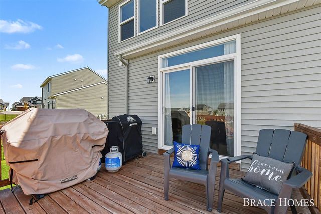 8325 Cooks Corner Drive, Byron Center, MI 49315