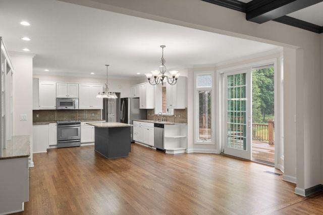 1500 Nelson Drive, Chesterton, IN 46304