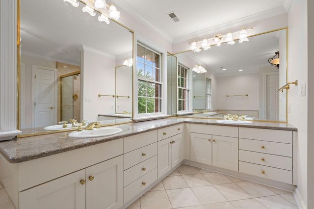 1500 Nelson Drive, Chesterton, IN 46304
