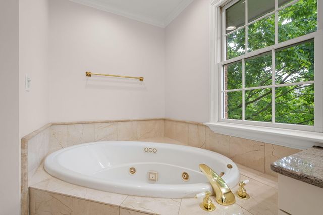1500 Nelson Drive, Chesterton, IN 46304