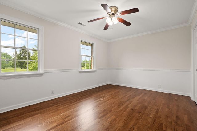 1500 Nelson Drive, Chesterton, IN 46304