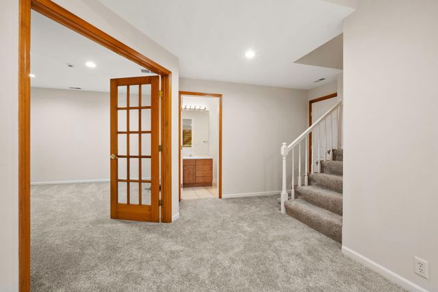 1500 Nelson Drive, Chesterton, IN 46304