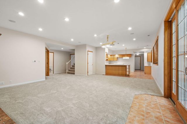 1500 Nelson Drive, Chesterton, IN 46304