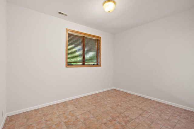 1500 Nelson Drive, Chesterton, IN 46304