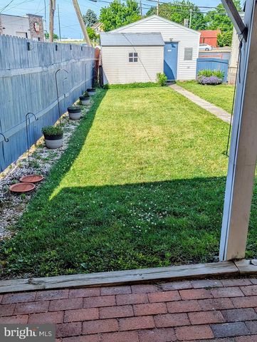 418 FAIRVIEW ST, Reading, PA 19605