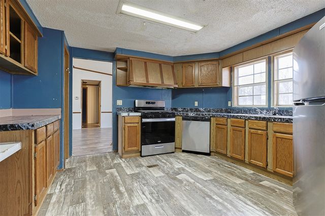 60123 Dailey Road, Dowagiac, MI 49047