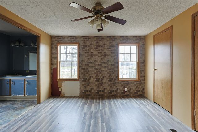 60123 Dailey Road, Dowagiac, MI 49047