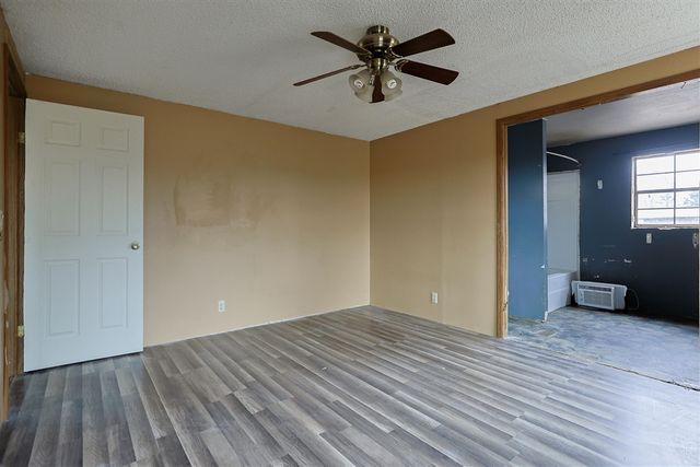 60123 Dailey Road, Dowagiac, MI 49047