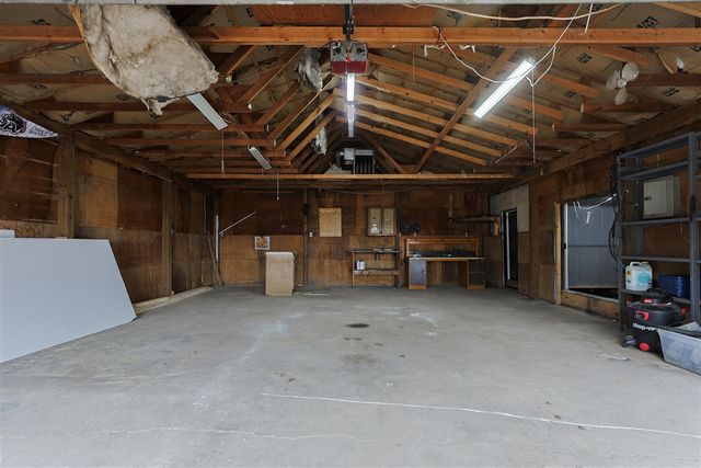 60123 Dailey Road, Dowagiac, MI 49047