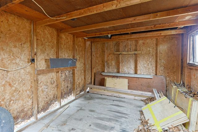 60123 Dailey Road, Dowagiac, MI 49047