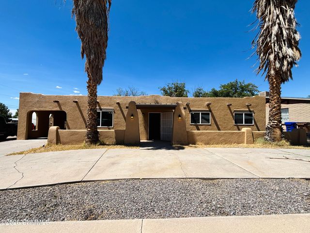 1605 Juniper Avenue, Las Cruces, NM 88001