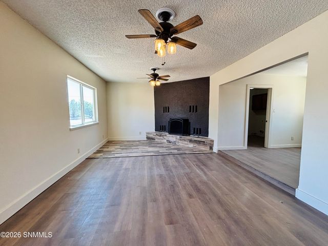 1605 Juniper Avenue, Las Cruces, NM 88001