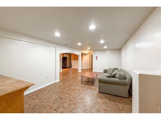 1739 Shavano St, Longmont, CO 80504