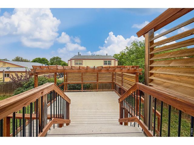 1739 Shavano St, Longmont, CO 80504