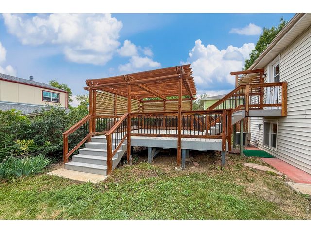 1739 Shavano St, Longmont, CO 80504