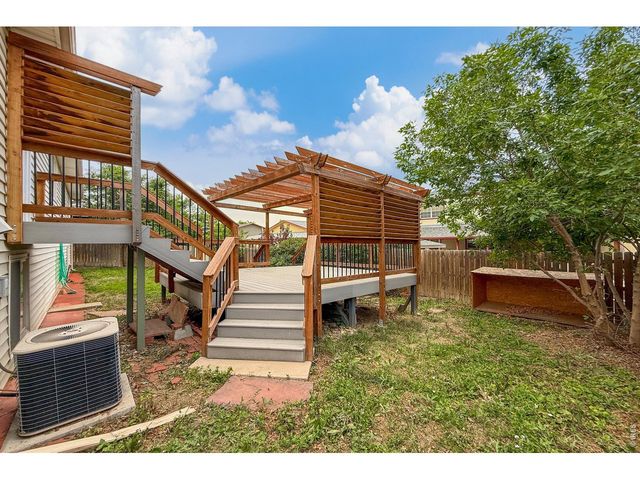 1739 Shavano St, Longmont, CO 80504