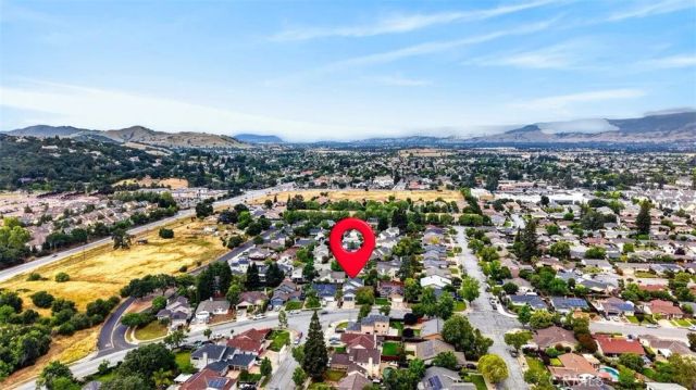 1395 3rd St., Gilroy, CA 95020