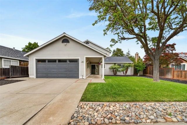 1395 3rd St., Gilroy, CA 95020