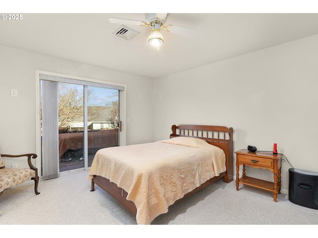 2657 GREYFOX Dr, Sutherlin, OR 97479