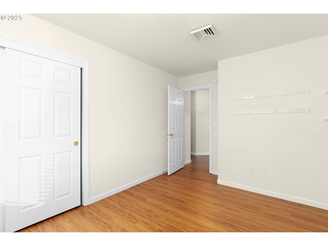 2657 GREYFOX Dr, Sutherlin, OR 97479