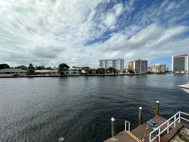 1985 S Ocean Drive 21a, Hallandale Beach, FL 33009