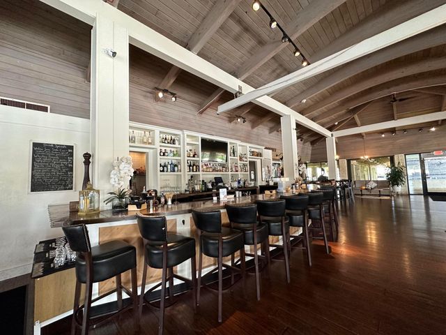 1985 S Ocean Drive 21a, Hallandale Beach, FL 33009