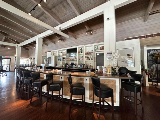 1985 S Ocean Drive 21a, Hallandale Beach, FL 33009