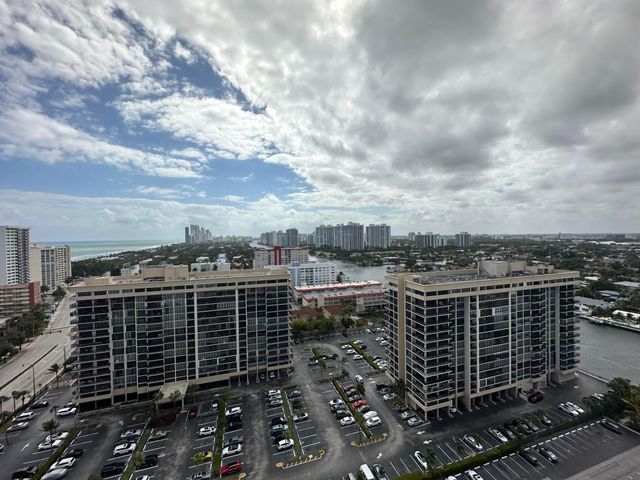 1985 S Ocean Drive 21a, Hallandale Beach, FL 33009