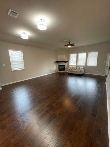 1924 Briar Hill Drive, Denton, TX 76207