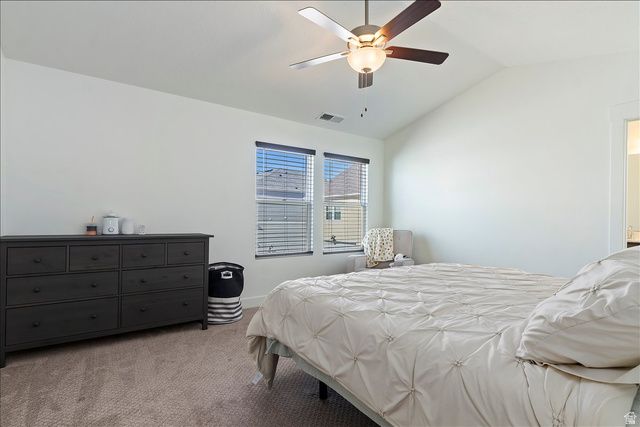 11764 S LEANDER DR, South Jordan, UT 84009