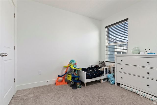 11764 S LEANDER DR, South Jordan, UT 84009