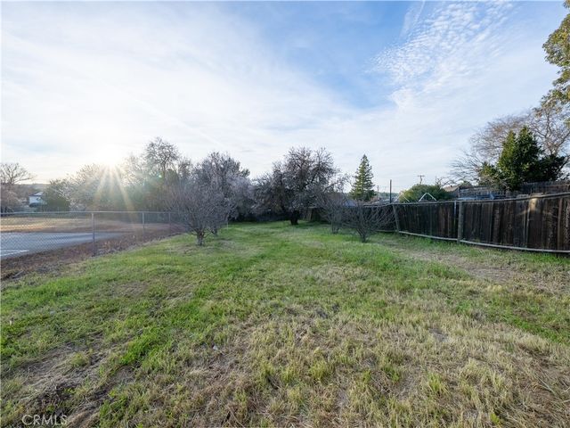 715 Shannon Hill, Paso Robles, CA 93446