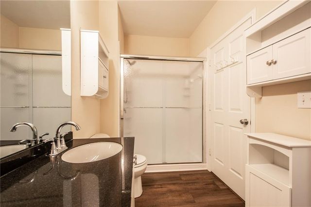 11604 Tomahawk Creek Parkway L, Leawood, KS 66211