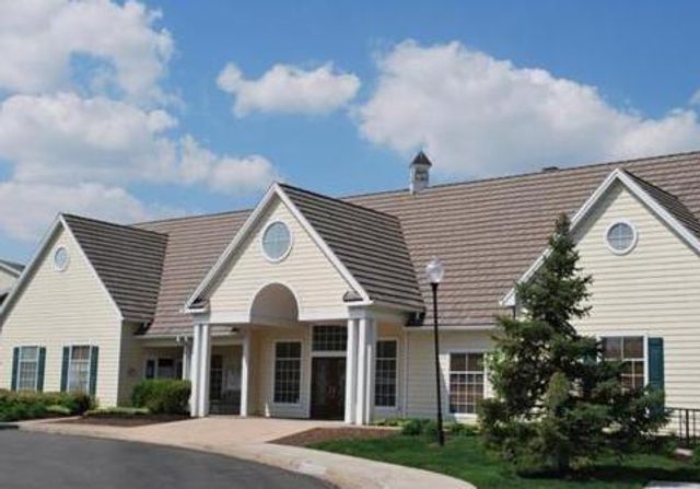 11604 Tomahawk Creek Parkway L, Leawood, KS 66211