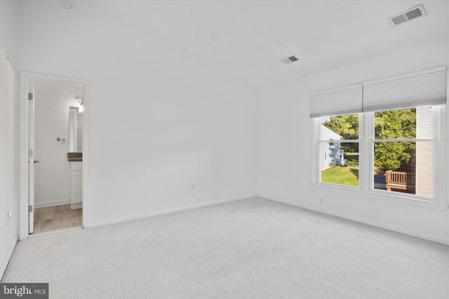 11565 HILL MEADE LN, Woodbridge, VA 22192